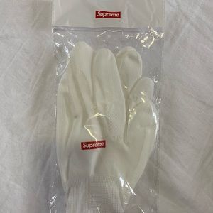 Supreme Rubberized Gloves